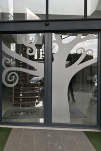 Sign-Out-FROSTED-WINDOWS-03