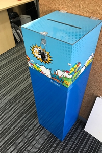 Sign-Out-PULL-UP-BANNERS-FLAGS-AND-PROMOTIONAL-PRODUCTS_11